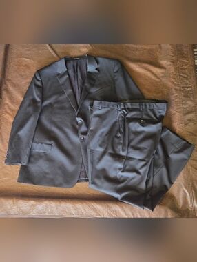 Men's Pronto Uomo Platinum 100% Wool Blazer size 50R and Matching Slacks size 44